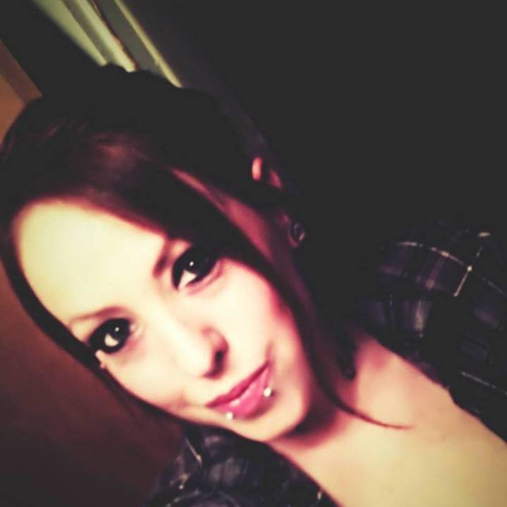 Meet your Posher, Leah